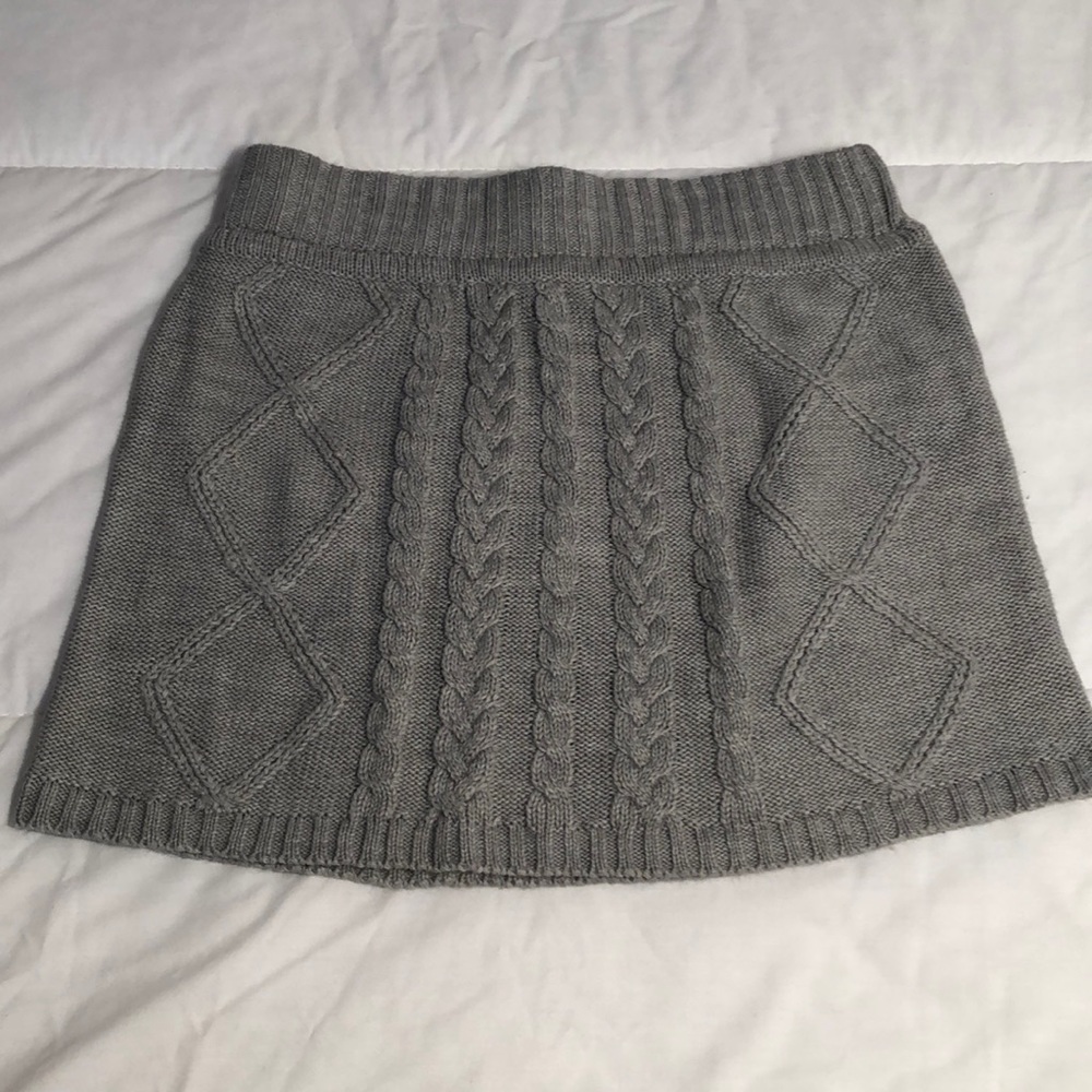 Gray Skirt 🤍